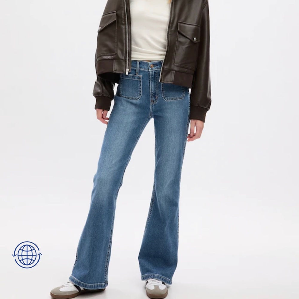 Gap High Rise Flaire- 32/14